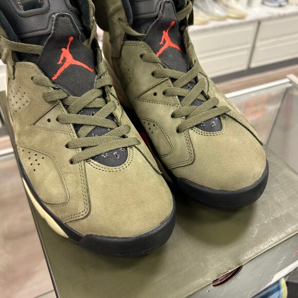 Jordan 6 Retro Travis Scott olive green size 10.5 Pre-Owned - Picture 4 of 8